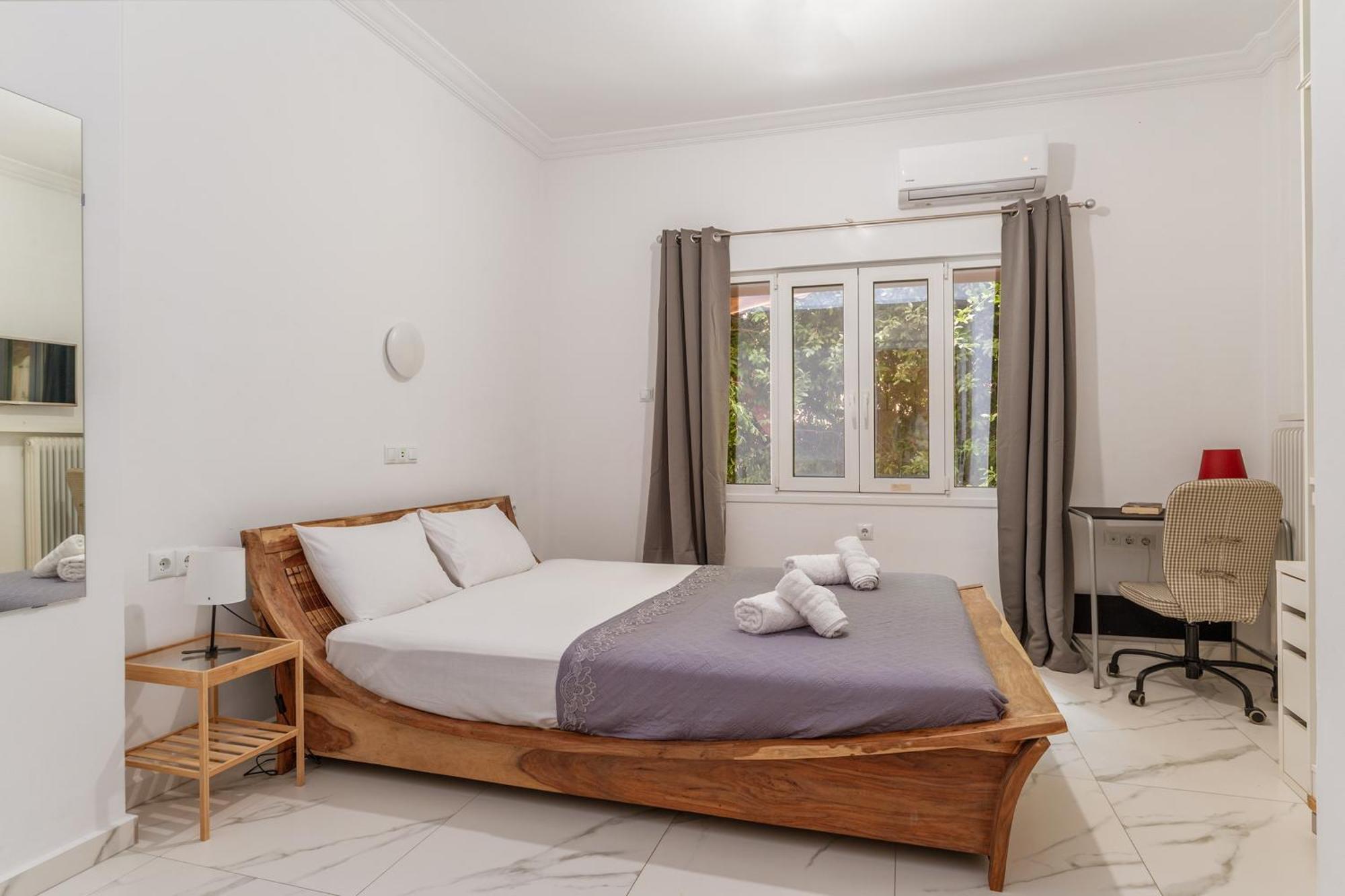 The Omonoia Modern, 3Bd Apartment アテネ エクステリア 写真
